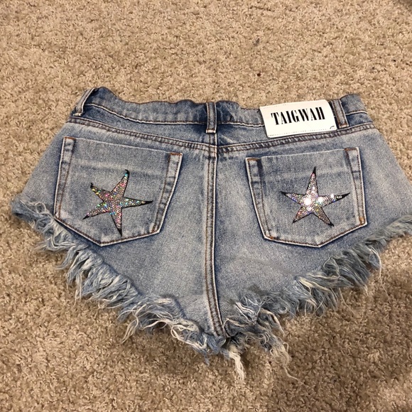 TAIGWAH SHORTS BRAND NEW W TAGS - Picture 2 of 4